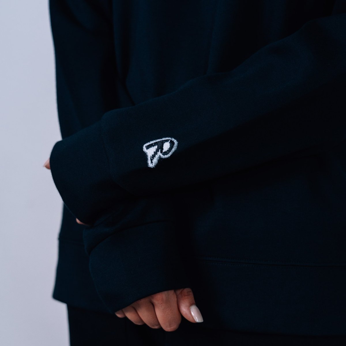 RARRI BOYS®BASIC SWEATSHIRT BLACK