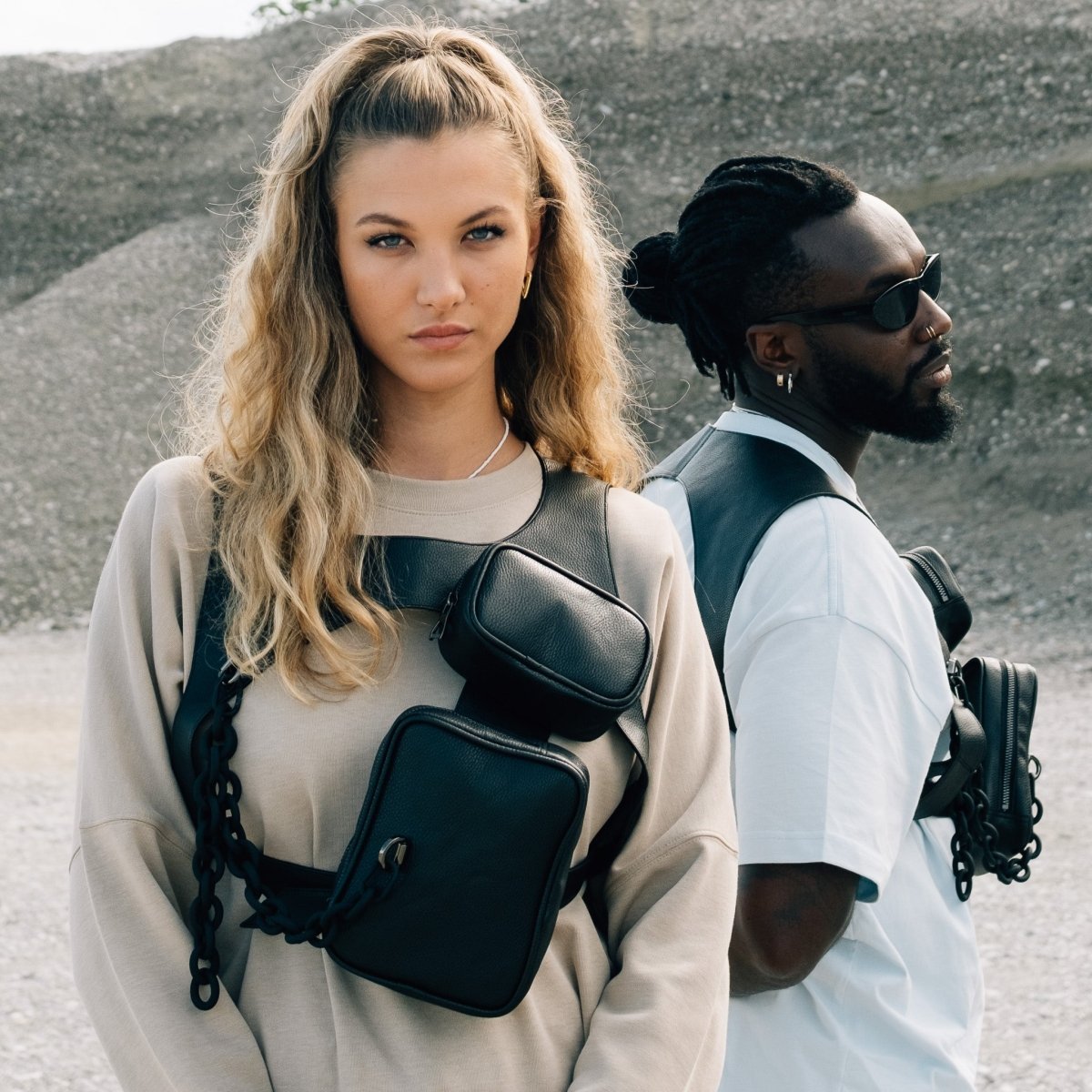 RARRI BOYS®LIMITED BODYBAG BLACK