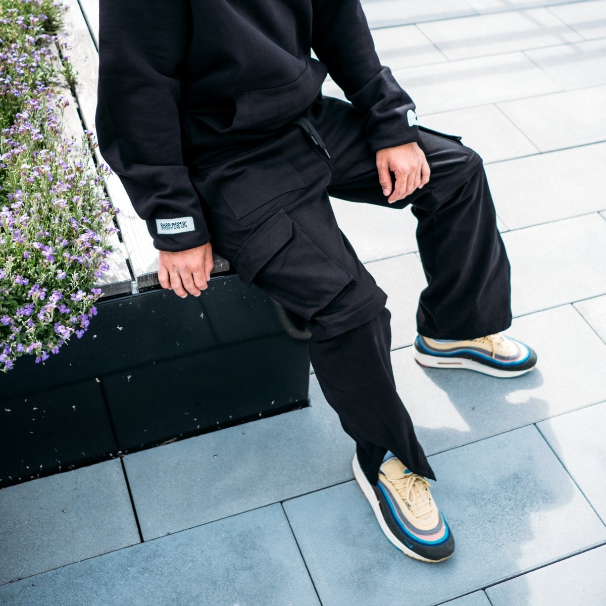 RARRI BOYS®LIMITED CARGOPANTS BLACK ''2 IN 1''